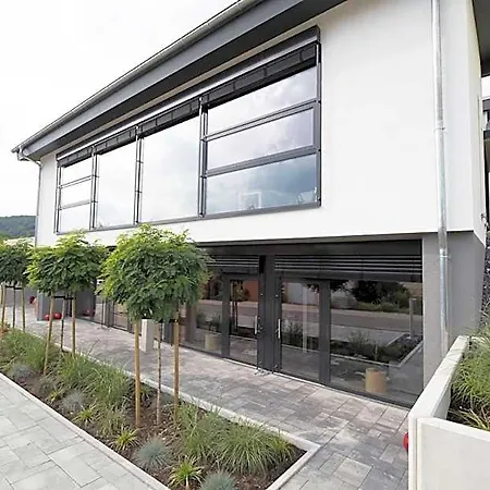 Boutique Weinberg Hotel Wurgau